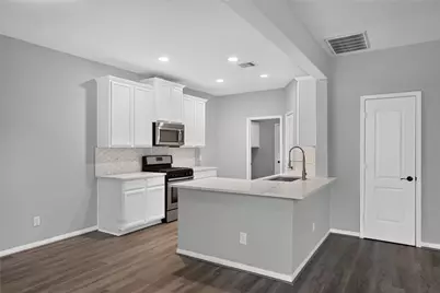 7611 Dragon Pearls Lane, Conroe, TX 77304 - Photo 11