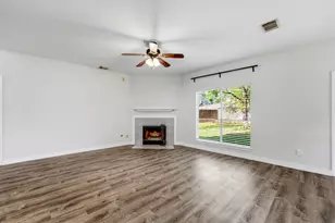30802 Sifton Dr, Spring, TX 77386 - Photo 9