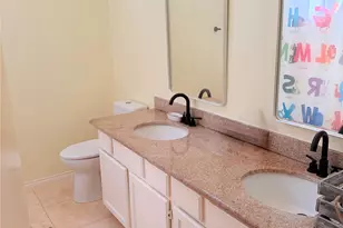 2806 Bent River Ct, Sugar Land, TX 77479 - Photo 7