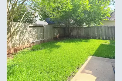 2806 Bent River Court, Sugar Land, TX 77479 - Photo 9