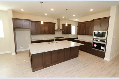 5511 Mesa Estates Drive, Rosenberg, TX 77469 - Photo 11