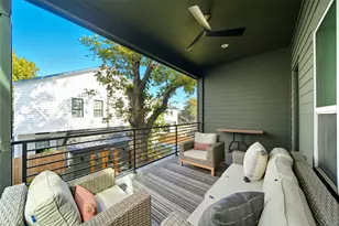 1307 E 27th St, Houston, TX 77009 - Photo 13