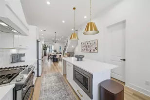 1307 E 27th St, Houston, TX 77009 - Photo 5