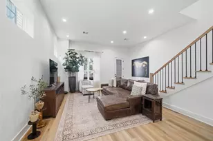 1307 E 27th St, Houston, TX 77009 - Photo 11