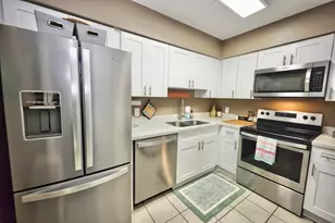 3506 Cove View Blvd, Galveston, TX 77554 - Photo 13