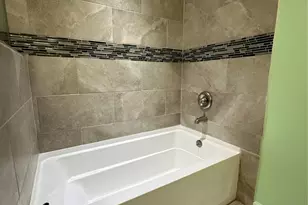 132 Otter Trail, Lake Jackson, TX 77566 - Photo 17