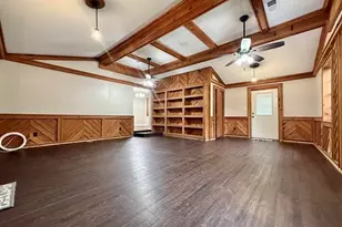 5855 Tyler Rd, Vidor, TX 77662 - Photo 5