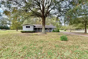 5855 Tyler Rd, Vidor, TX 77662 - Photo 1