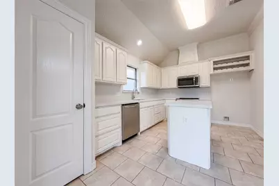 66 Tangerine Court, Lake Jackson, TX 77566 - Photo 15