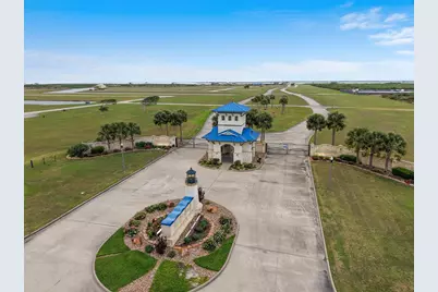 3204 Camp Hulen Drive, Palacios, TX 77465 - Photo 13