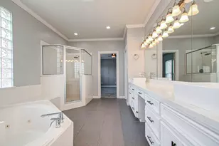 13514 Broadmeadow Ln, Houston, TX 77077 - Photo 33