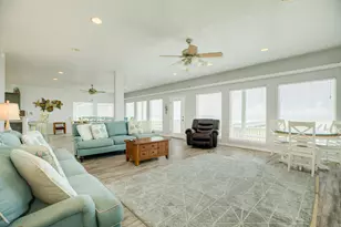 2402 Bluewater Hwy, Surfside Beach, TX 77541 - Photo 5