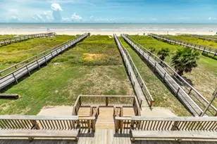 2402 Bluewater Hwy, Surfside Beach, TX 77541 - Photo 3