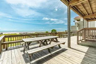 2402 Bluewater Hwy, Surfside Beach, TX 77541 - Photo 33