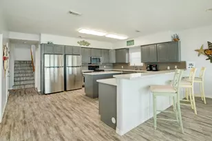 2402 Bluewater Hwy, Surfside Beach, TX 77541 - Photo 11