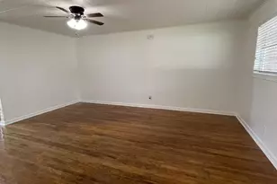 1004 Oak Dr, Huntsville, TX 77320 - Photo 25