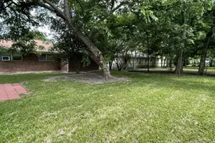 1004 Oak Dr, Huntsville, TX 77320 - Photo 37
