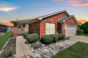 12818 Schiller Park Ln, Houston, TX 77014 - Photo 3