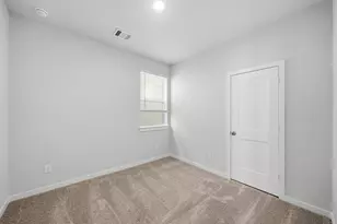 409 W Pk Hl, Stafford, TX 77477 - Photo 3