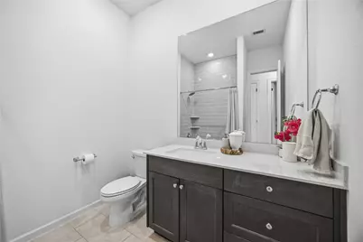 1301 Knollbridge Point Lane, Pinehurst, TX 77362 - Photo 23