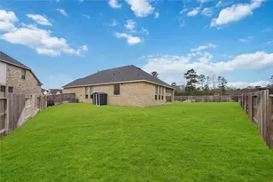 1301 Knollbridge Pt Ln, Pinehurst, TX 77362 - Photo 29