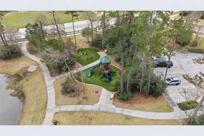 1301 Knollbridge Point Lane, Pinehurst, TX 77362 - Photo 37