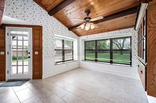 1203 Tall Pines Dr, Friendswood, TX 77546 - Photo 9