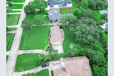 1203 Tall Pines Drive, Friendswood, TX 77546 - Photo 5