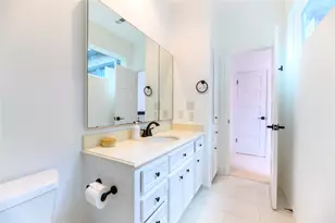 110 Sugar Berry Cir, Houston, TX 77024 - Photo 31