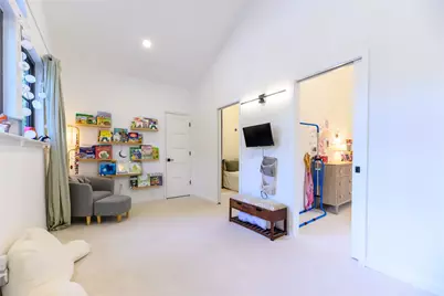110 Sugarberry Circle, Houston, TX 77024 - Photo 29