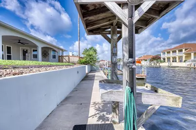 950 S Bay Street, Aransas Pass, TX 78336 - Photo 33