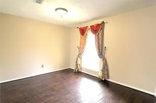 2835 Cotton Stock Dr, Sugar Land, TX 77479 - Photo 3