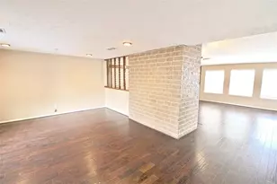 2835 Cotton Stock Dr, Sugar Land, TX 77479 - Photo 9