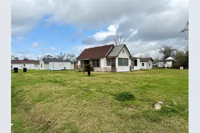 2405 Mann Street, Houston, TX 77093 - Photo 1