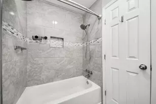 10203 Hollow Canyon Dr, Sugar Land, TX 77498 - Photo 25