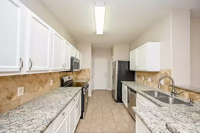 6127 Yorkglen Manor Lane, Houston, TX 77084 - Photo 9