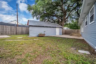 1300 7th St, Rosenberg, TX 77471 - Photo 33