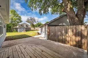 1300 7th St, Rosenberg, TX 77471 - Photo 31