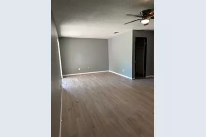 8006 White Swan Drive, Humble, TX 77396 - Photo 7