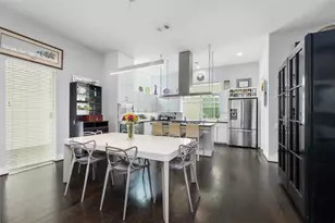 1229 W 17th St, Houston, TX 77008 - Photo 15