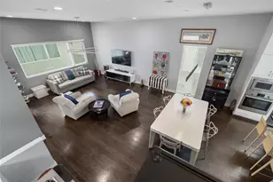 1229 W 17th St, Houston, TX 77008 - Photo 5