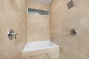 1229 W 17th St, Houston, TX 77008 - Photo 23