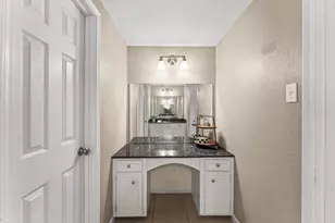 427 Whitecap Dr, El Lago, TX 77586 - Photo 15