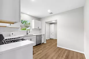 3106 Michigan St, Baytown, TX 77520 - Photo 7