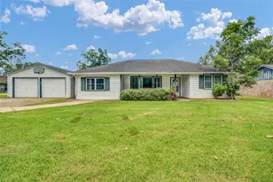 1710 Hwy 332 W, Lake Jackson, TX 77566 - Photo 1