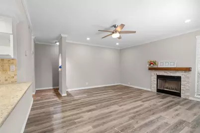 161 Litchfield Lane, Houston, TX 77024 - Photo 3