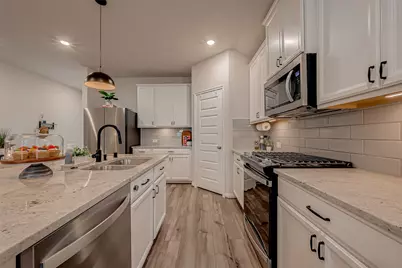 2114 Cherryvale Drive, Tomball, TX 77375 - Photo 11
