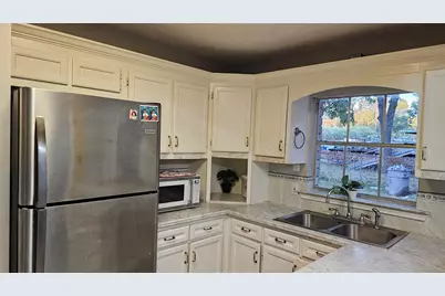 1525 Calvit Street, Hempstead, TX 77445 - Photo 5