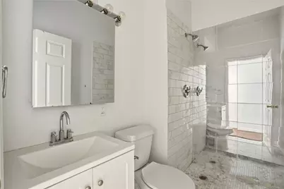 311 Castillo Avenue, San Antonio, TX 78210 - Photo 13