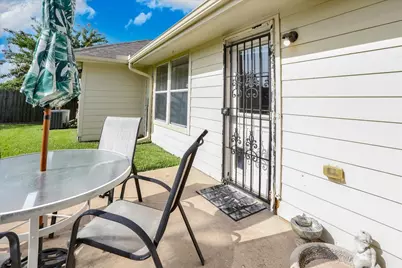 14306 W Alaman Drive, Houston, TX 77090 - Photo 35